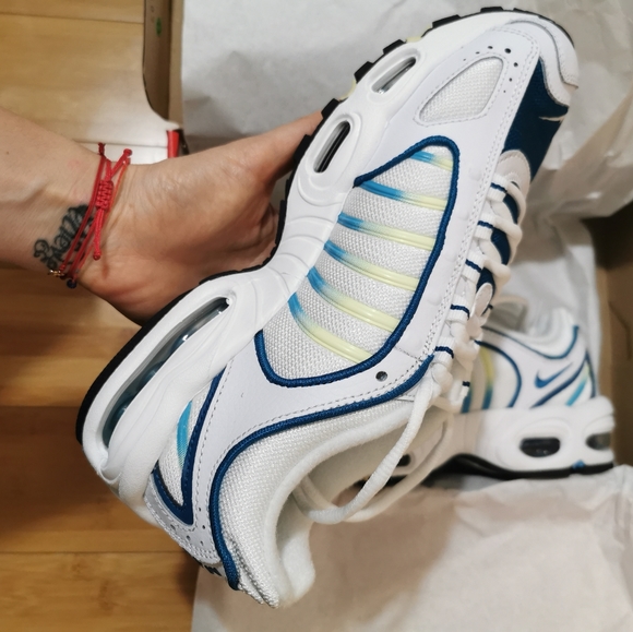 NWB NIKE AIR MAX Tailwind IV - Picture 8 of 8